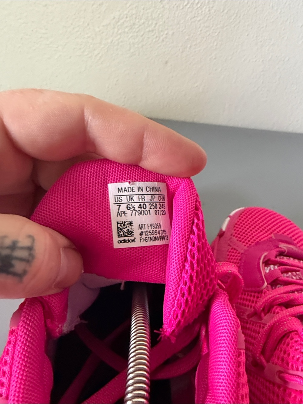 Adidas Dame 7 'I Am My Own Fan - Team Shock Pink' Size 7 - Picture 6 of 6